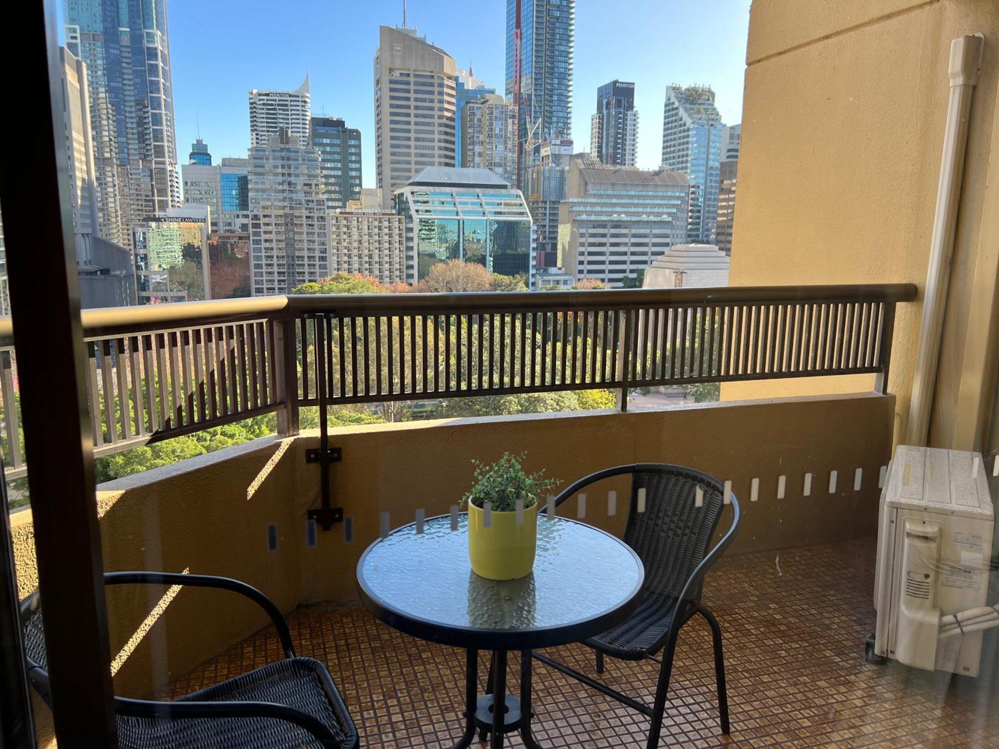 Sydney Hyde Park Private Apartments By Paxsafe ภายนอก รูปภาพ